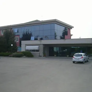 *** Отель Art & Италия